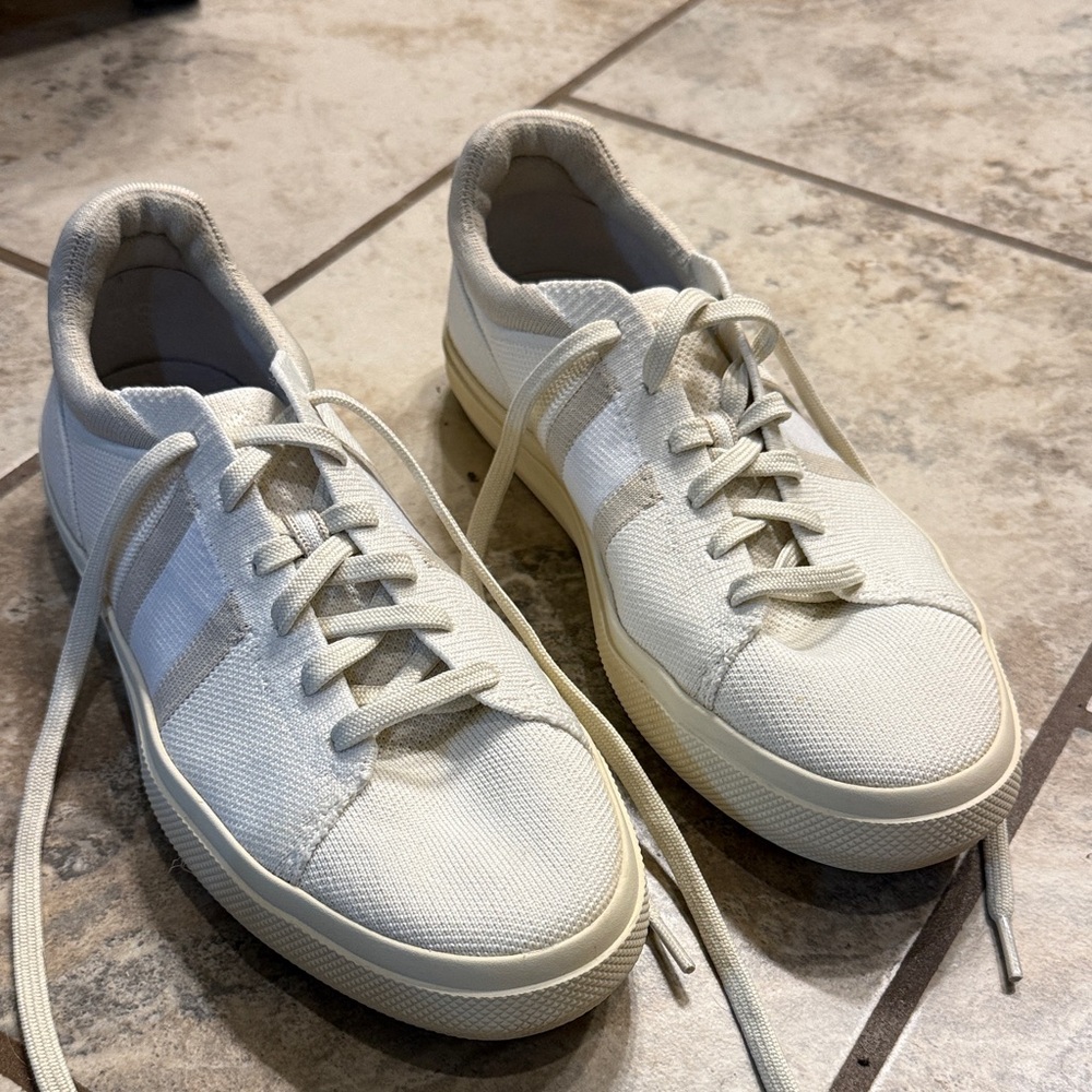 Rothy's Cream Knit Flats